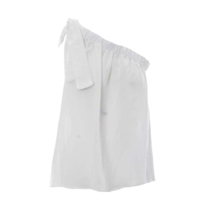 Asymmetrische top met strik op een schouder