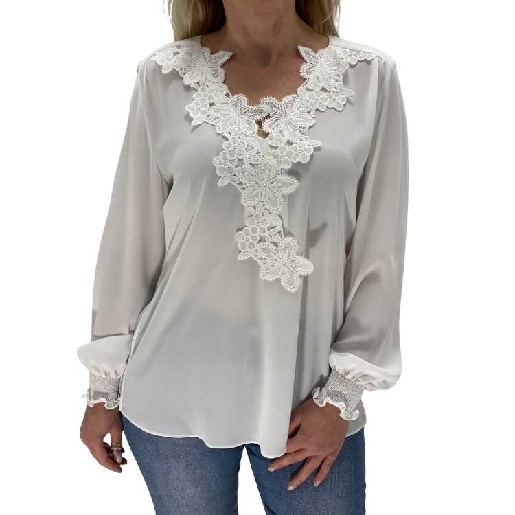 Blouse /Tuniek met kant