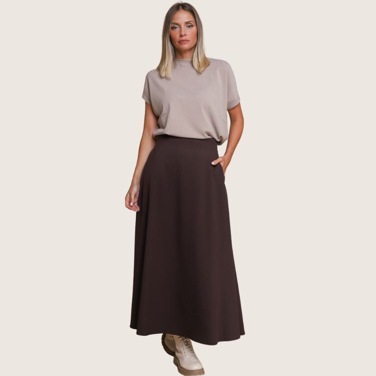 Lange rok in donkerbruine kleur