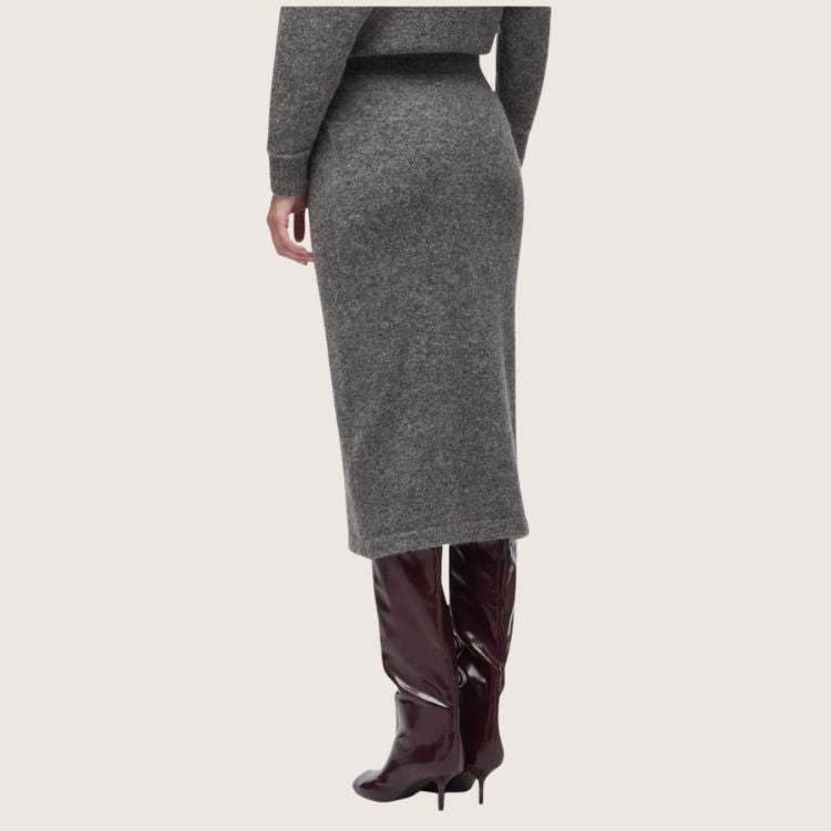 Gebreide pencil skirt in alpaca & wol – Tijdloze damesrok