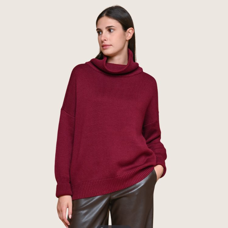 Merino Fine Knit Sweater in bordeaux