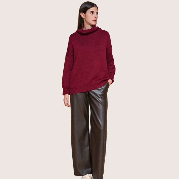 Merino Fine Knit Sweater in bordeaux